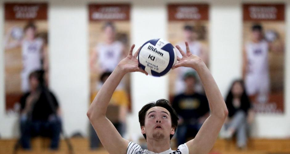 051422-tuc-spt-hsglance-p1