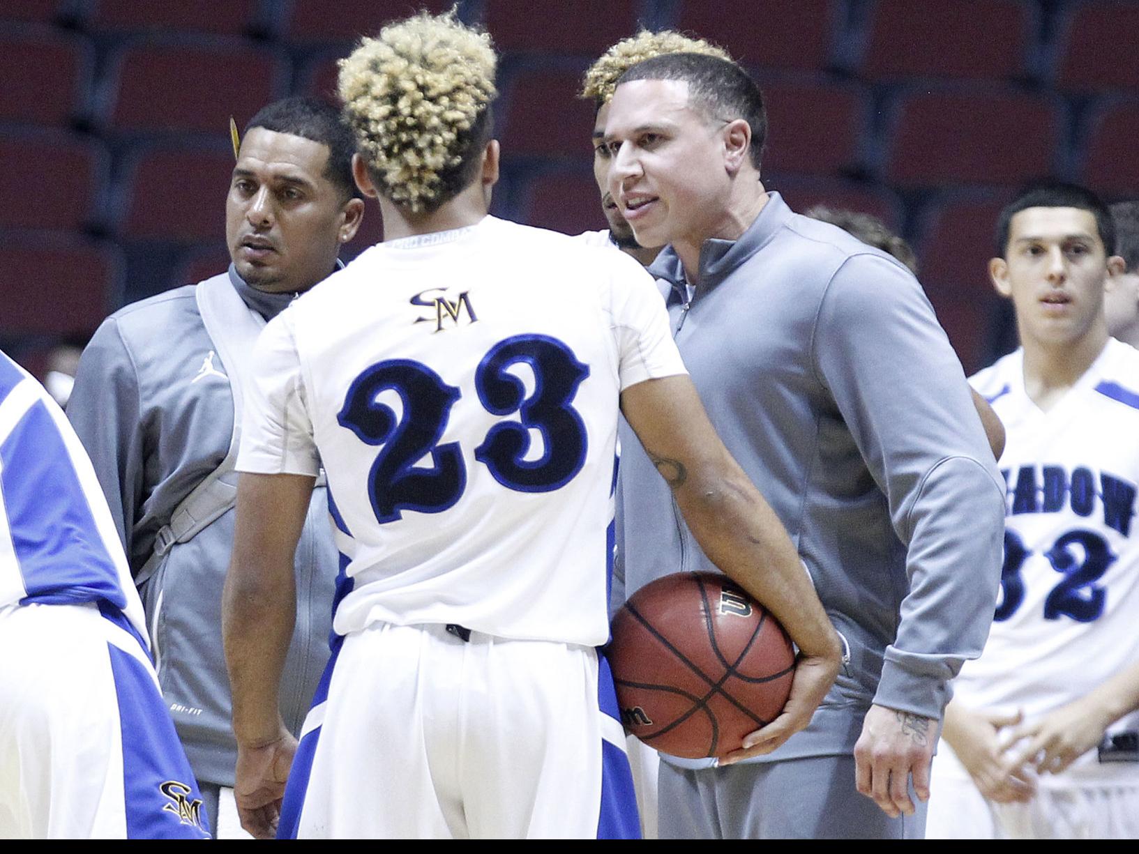 Former Wildcat Mike Bibby No Longer Eligible To Coach During