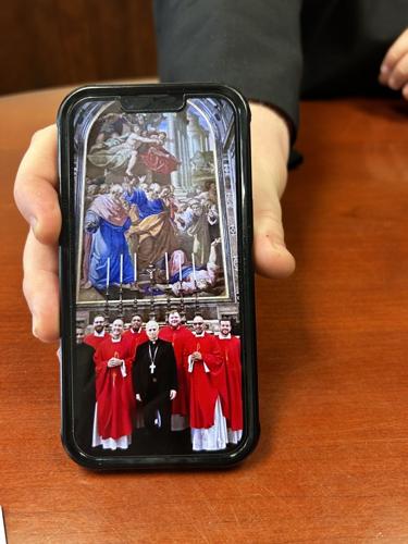 050925-tul-nws-casciapope-p3