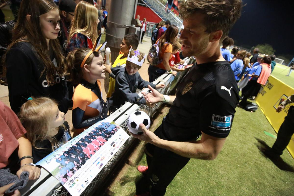 110321-tuc-spt-fctucson-p1