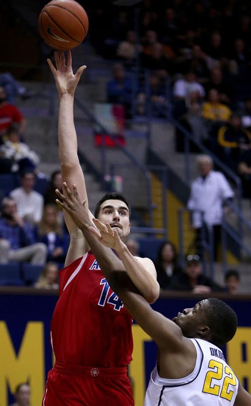 No. 18 Arizona Wildcats vs. Cal Golden Bears college basketball