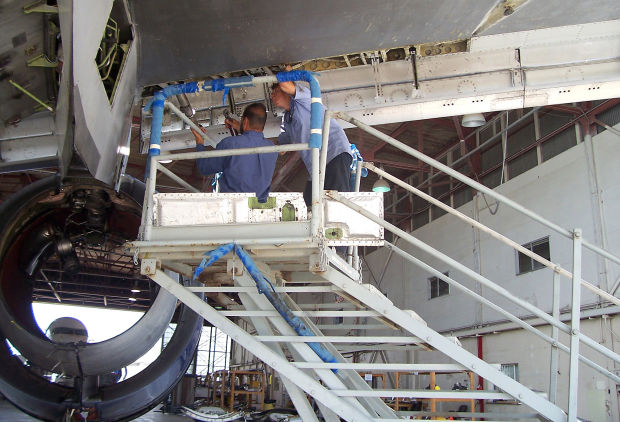 Aerospace firm plans big expansion    