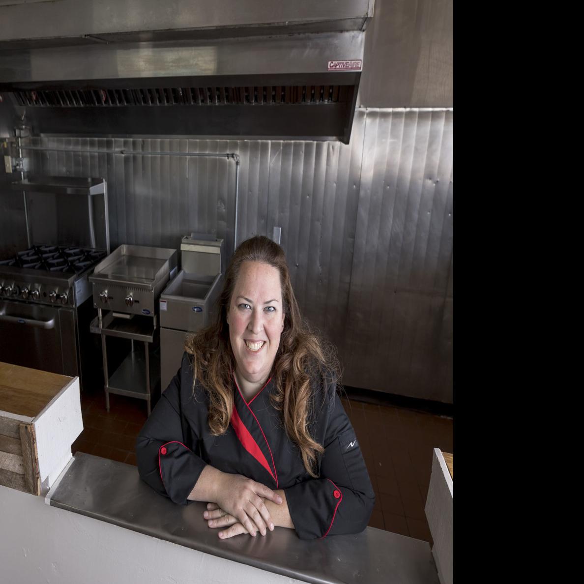 2019 Iron Chef Tucson opening Chef Chic restaurant