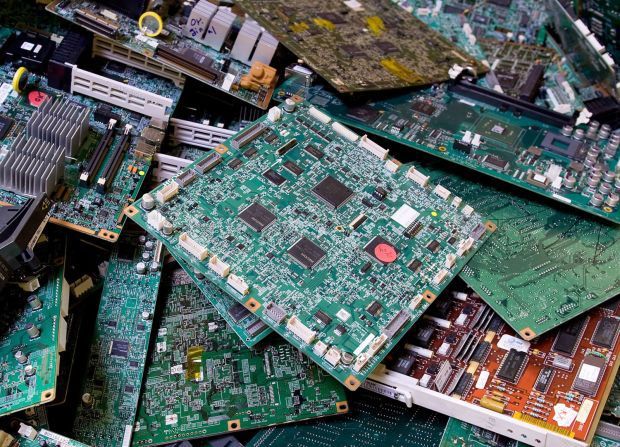 RECYCLING ELECTRONIC WASTE