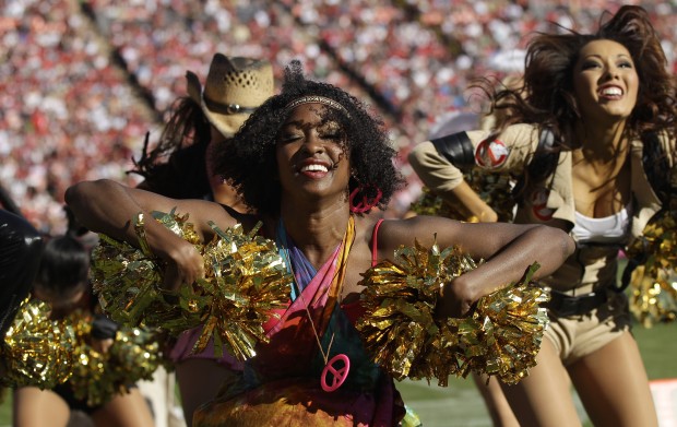 295 Nfl Cheerleaders Halloween Stock Photos, High-Res Pictures, and Images  - Getty Images