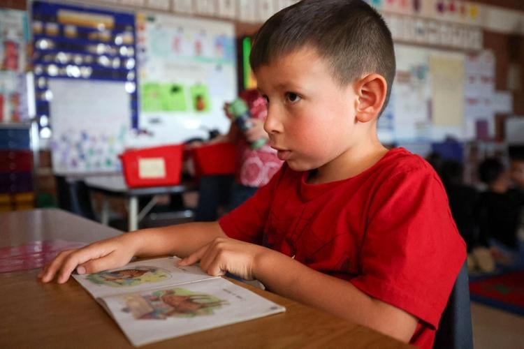 Tucson educators worry as lawmakers mandate restrictions on how to teach reading