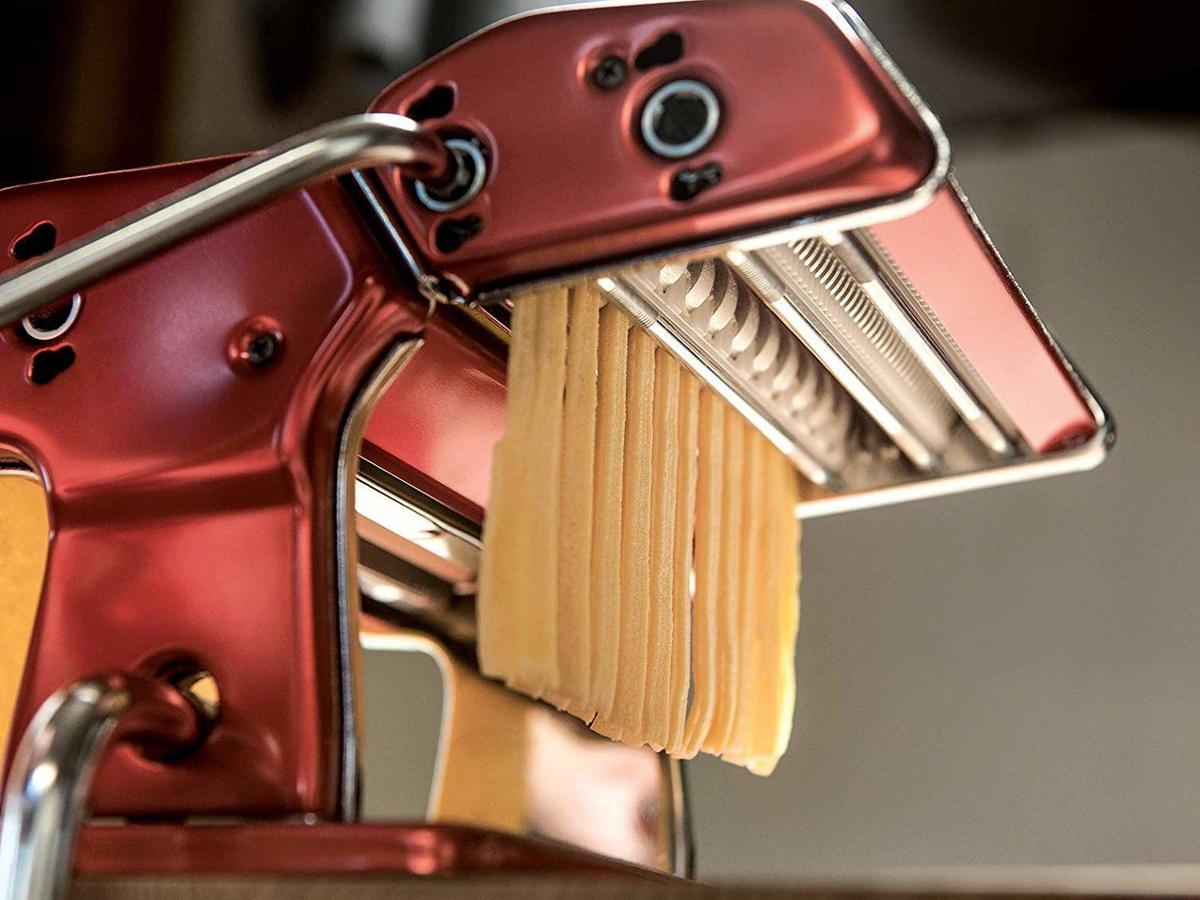 Splurge or save on hand crank pasta makers for Italian home cooking