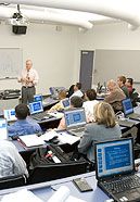 Growing market for MBAs has rivals seeking students in Phoenix area  