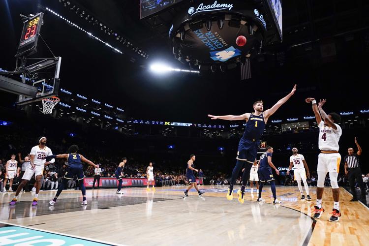 Michigan Arizona St Basketball