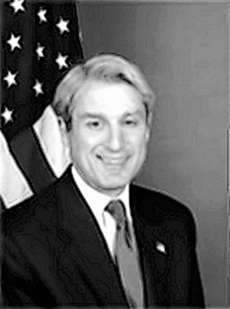 Family tie to Blackwater disqualifies U.S. auditor  