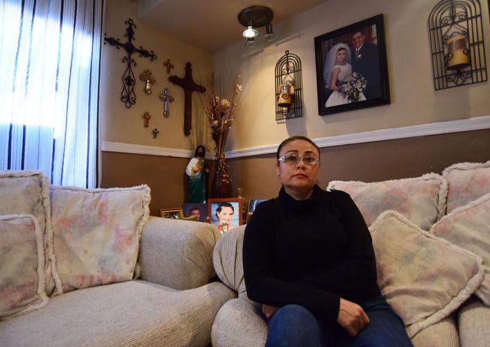 Rosa Robles Loreto, iglesias