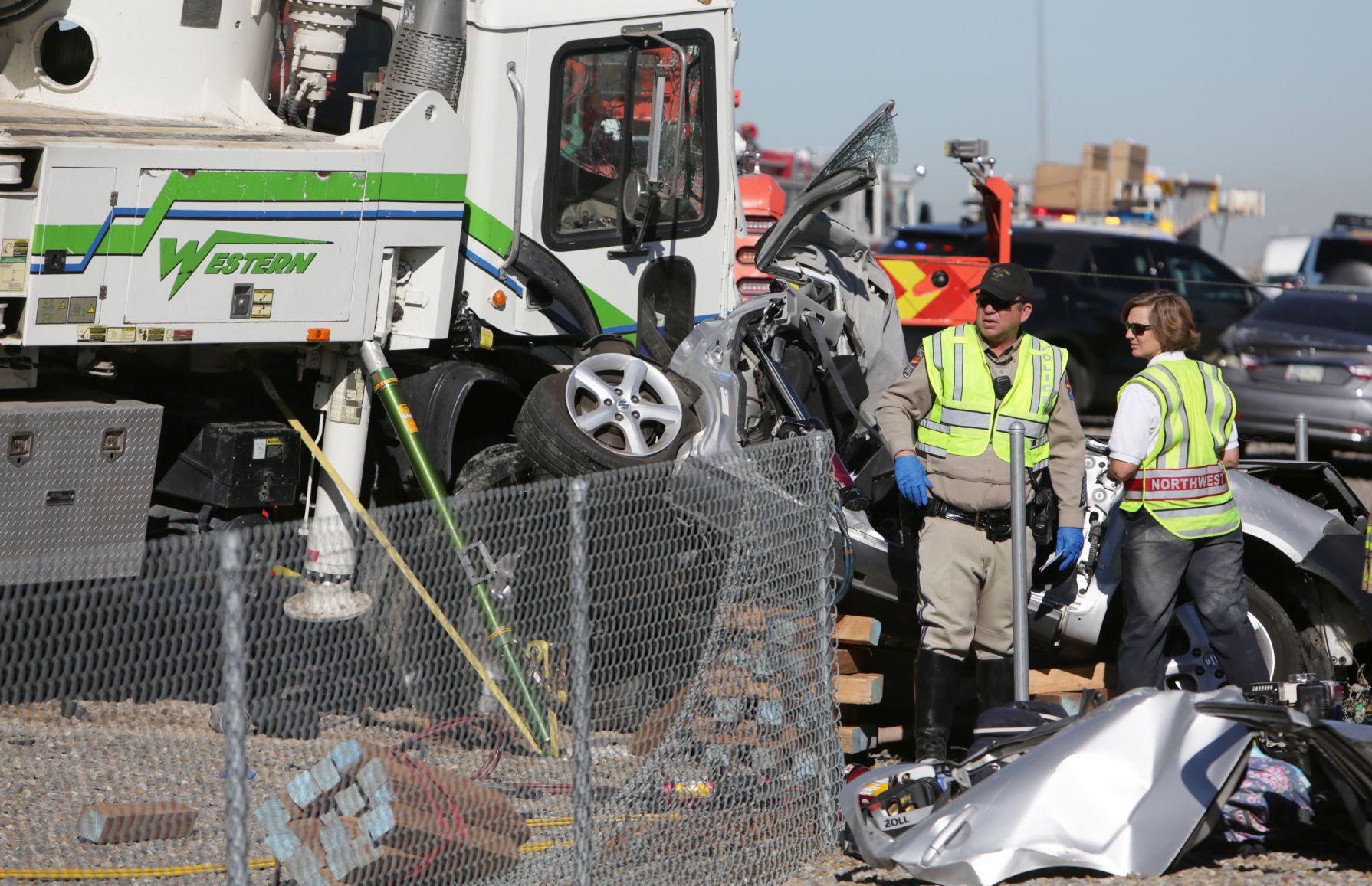 At Least 3 Killed In Crash Involving Semi On Westbound I-10