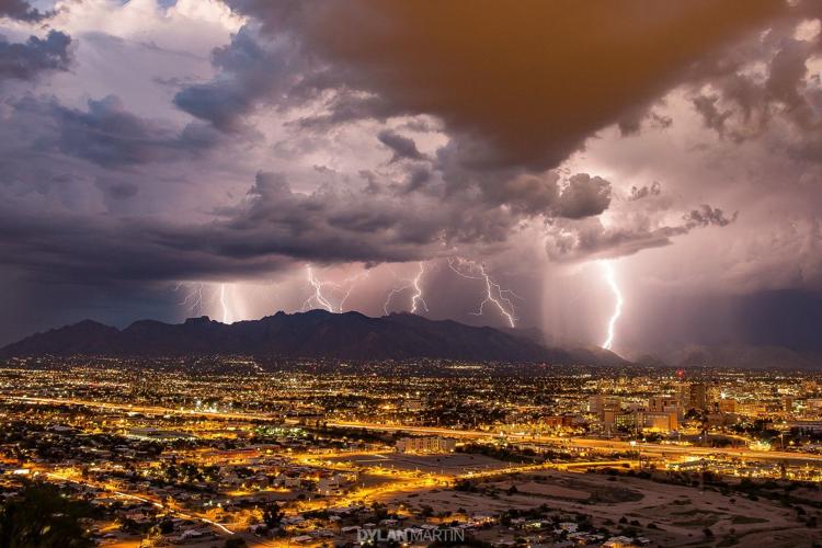 Monsoon photo contest