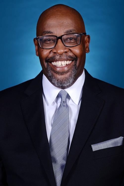 former-unc-kansas-assistant-steve-robinson-to-join-arizona-wildcats