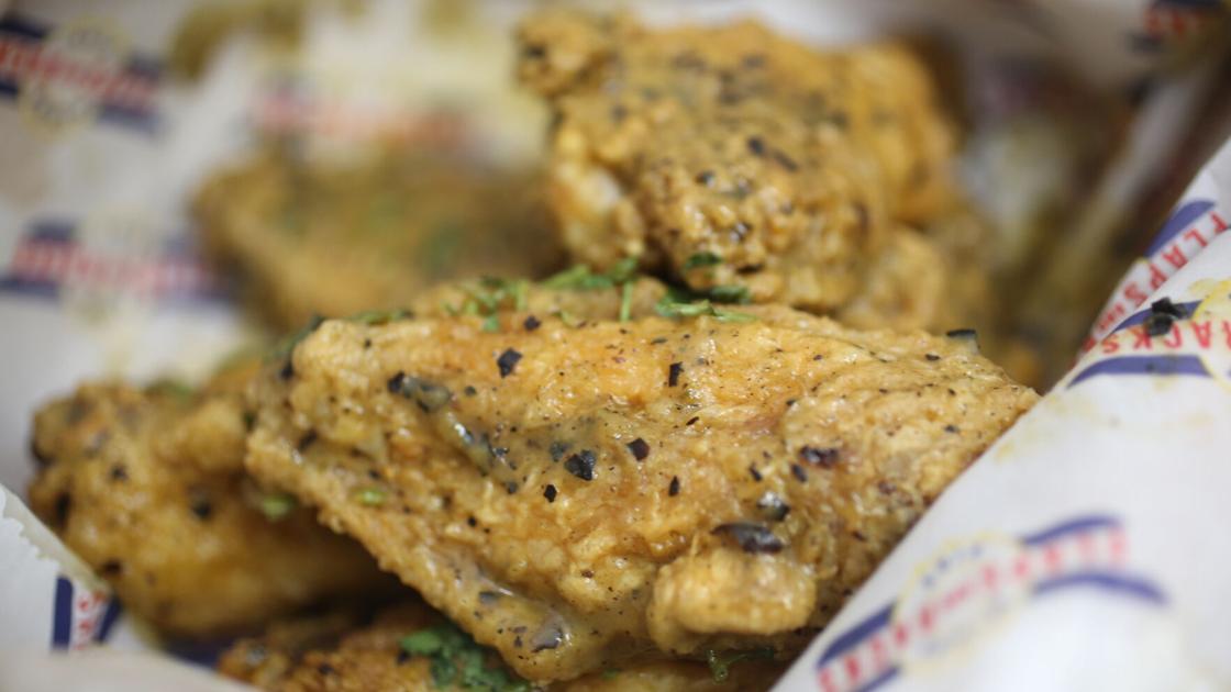 Flaps And Racks Flaps and Racks makes good chicken wings with unique flavors | eat ...