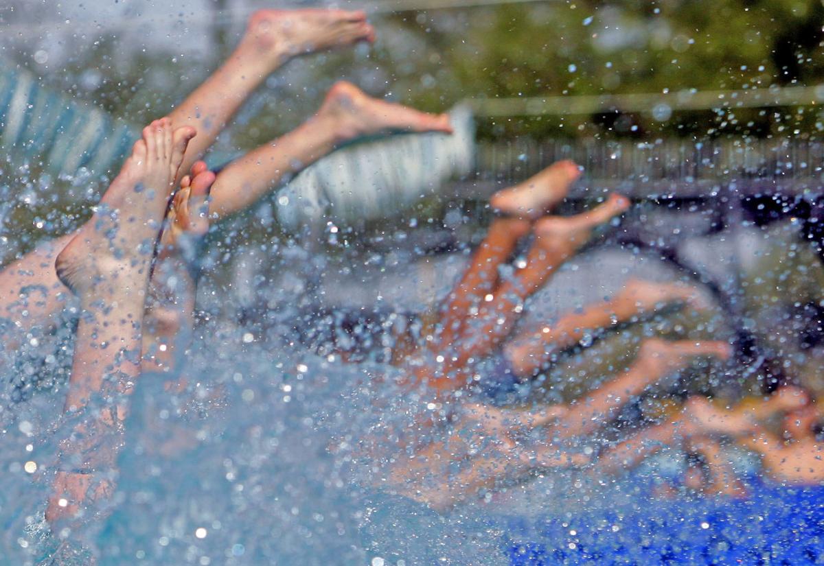 31 HS Swim Regional-p4