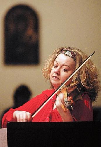 Spanish colonial music ends '05 series  