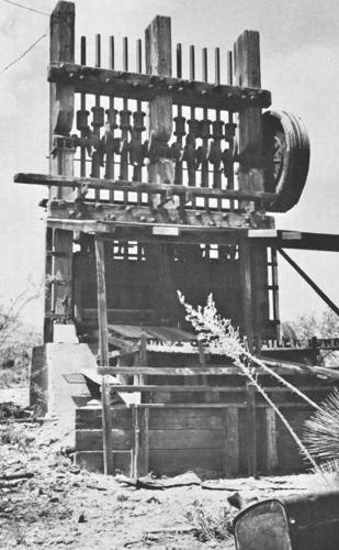 10-stamp mill
