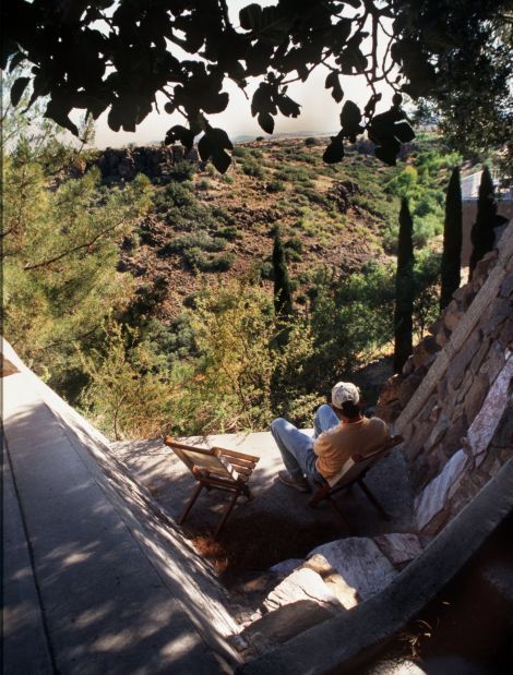 Paolo Soleri, architect who founded Arcosanti, dies in Arizona