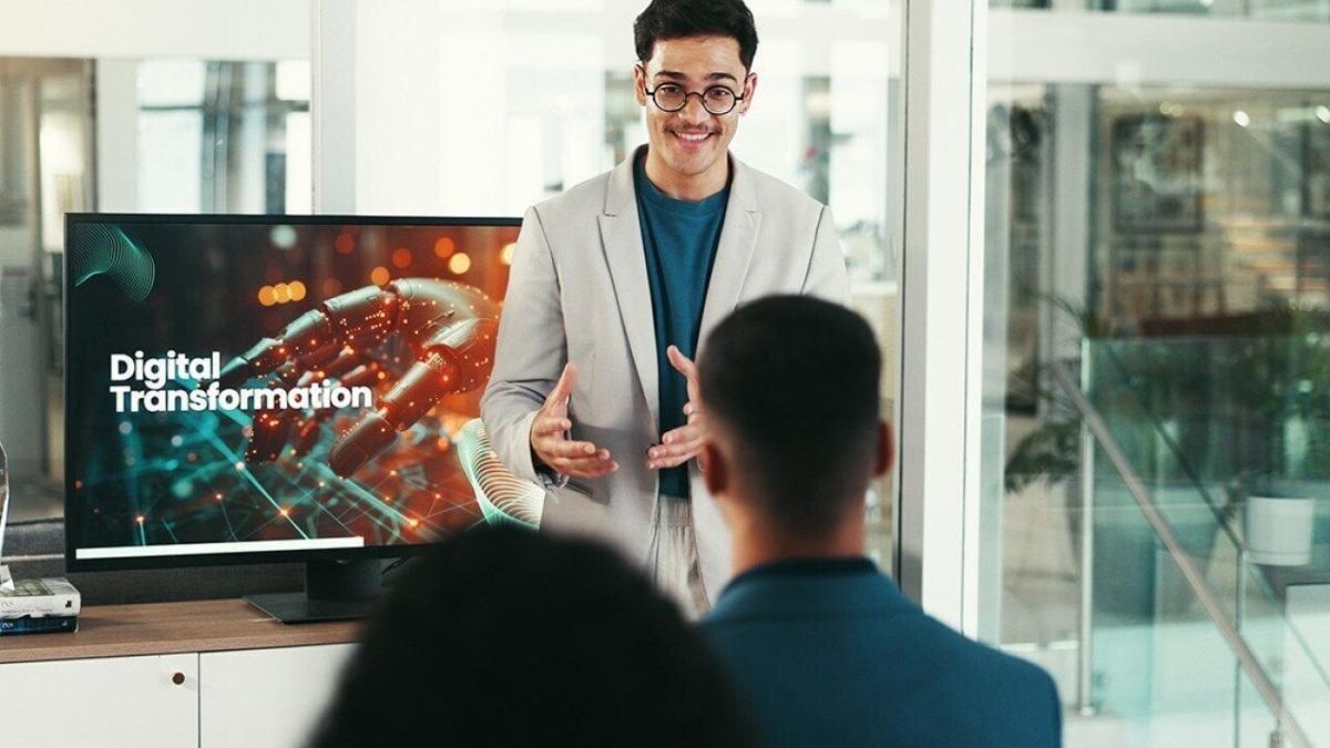 What is digital transformation? And how to build a digital transformation strategy