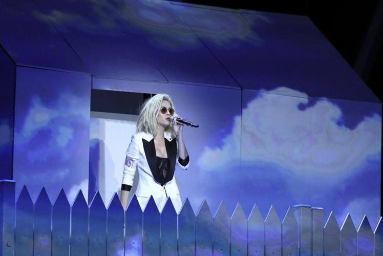 The 59th Annual Grammy Awards - Show