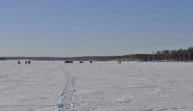 Meteor explodes over Russia