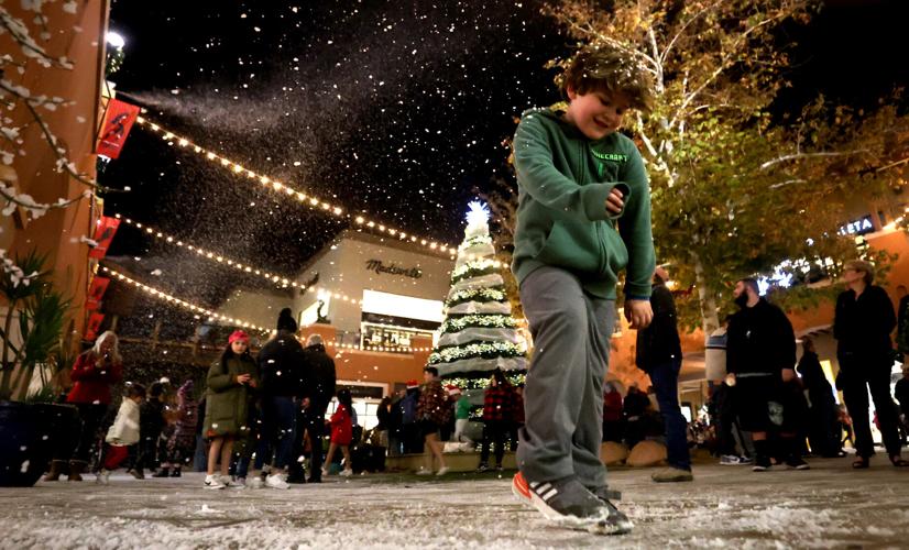 Photos Enchanted Snowfall at La Encantada Local news