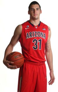 Sabino grad Korcheck brings energy, toughness to stacked UA roster