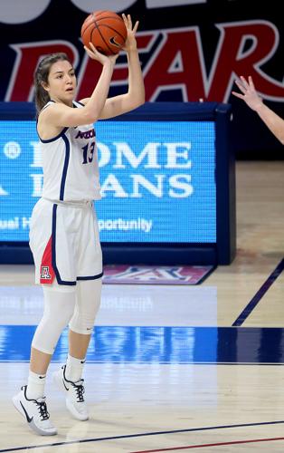 011821-spt-ua womens hoops-p9.jpg