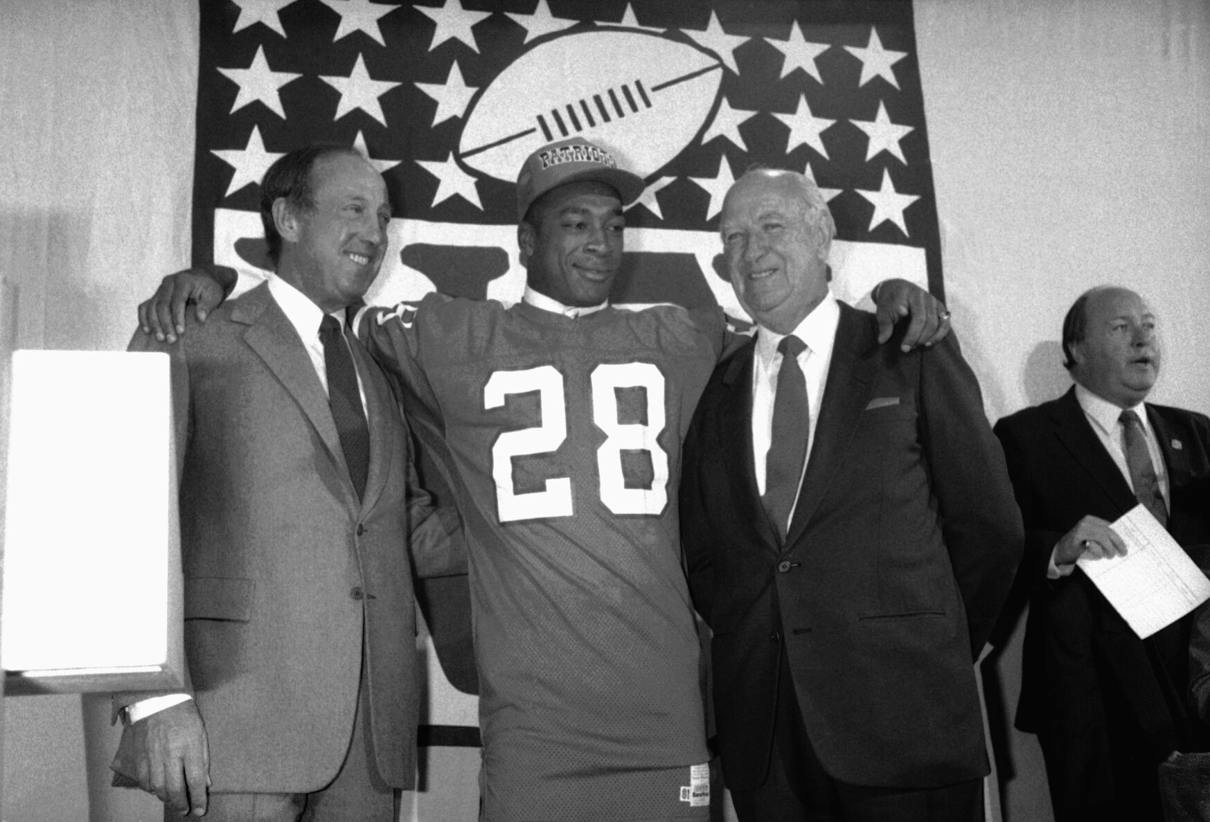 Pete Rozelle, Irving Fryar, William Sullivan