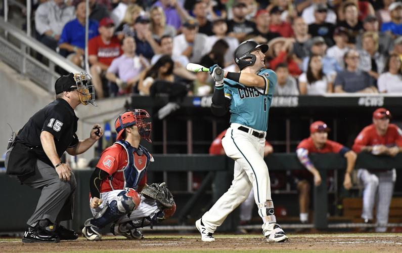 Arizona vs. Coastal Carolina in College World Series