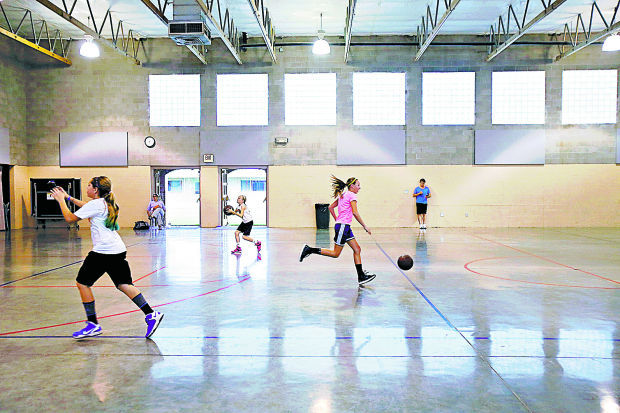 Photo headline for slideshow