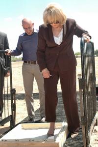 Go Daddy to add 300 workers in Tempe expansion    