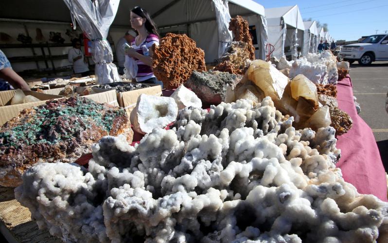 Tucson Gem, Mineral and Fossil Showcase