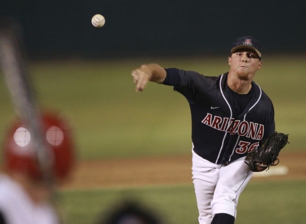 NCAA regional baseball: Arizona 16, Louisville 3: Cats have a regional bash    