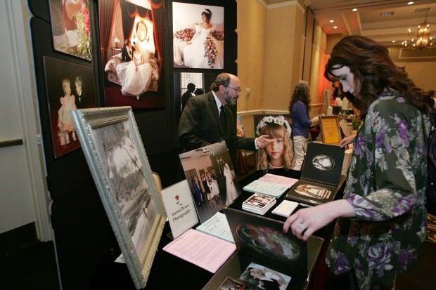 Show draws those who'll say 'I do'   