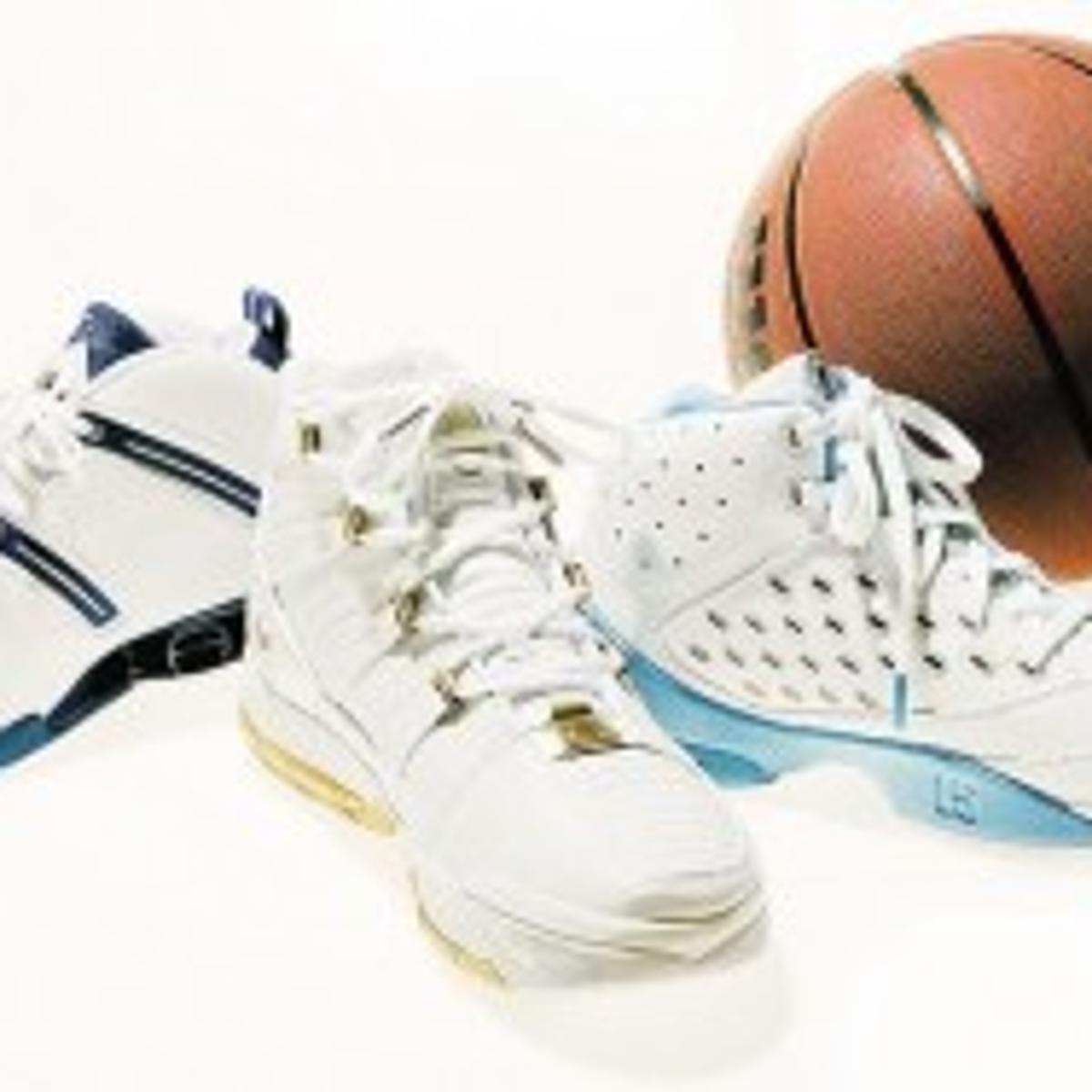 Kicks Go Toe To Toe Arizona And Regional News Tucson Com