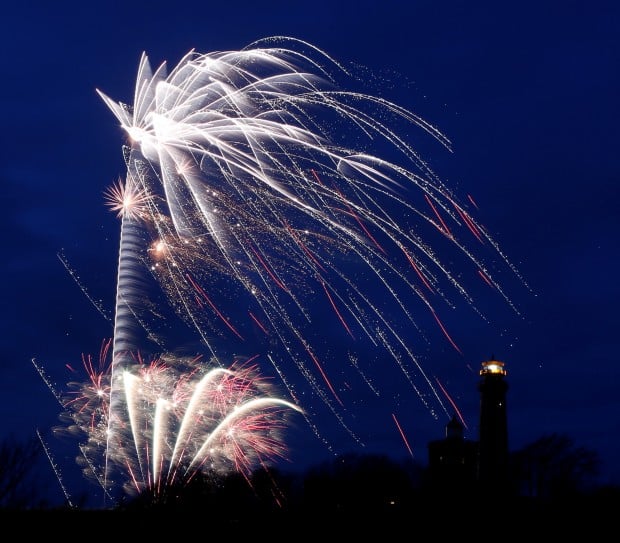 The world celebrates the New Year