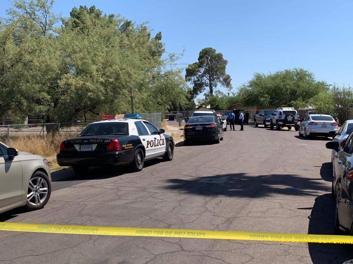 Tucson police ID elderly man found dead in south side home