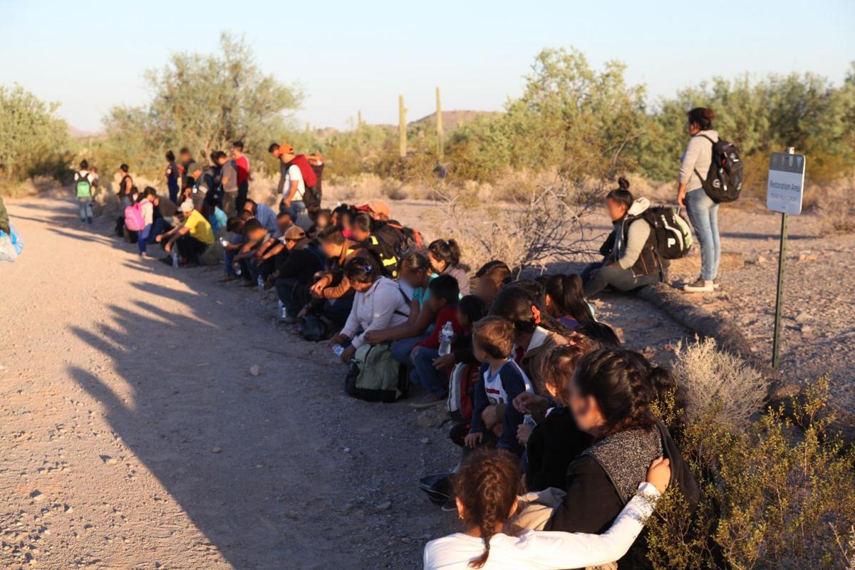 Group of 121 immigrants in Southern Arizona