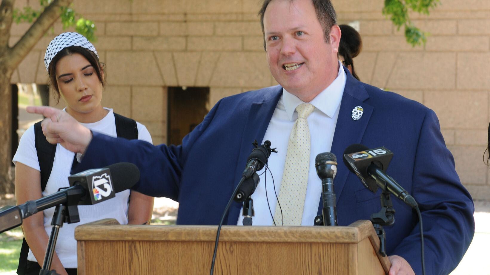Lawsuit filed to keep border measure off Arizona ballot - Vimarsana News