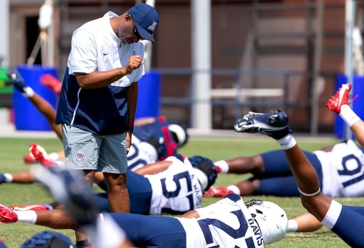 080622-tuc-spt-pac12hotline-p1