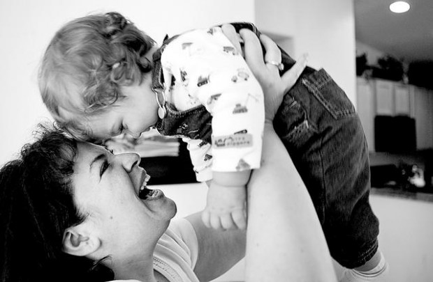 Film looks at the many ways women give birth  