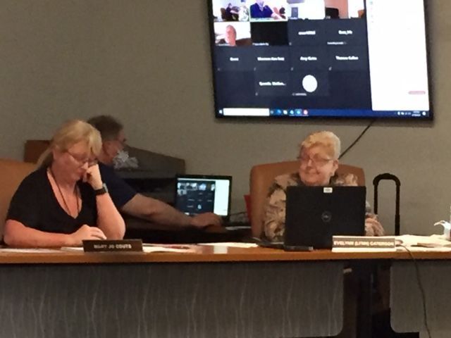 GOP Commissioners Mary Jo Couts and Lynn Caterson