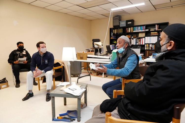 Bangladeshi Muslim residents (copy)