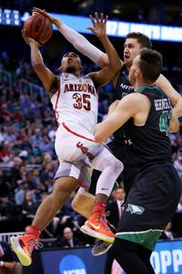 Photos: No. 2 seed Arizona Wildcats 100, No. 15 seed North Dakota Fighting Hawks 82