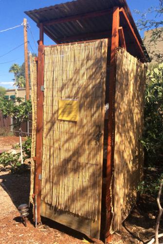 Outdoor urinal