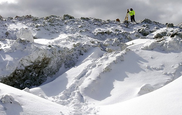 Cities dump witches'-brew snow piles into waterways   