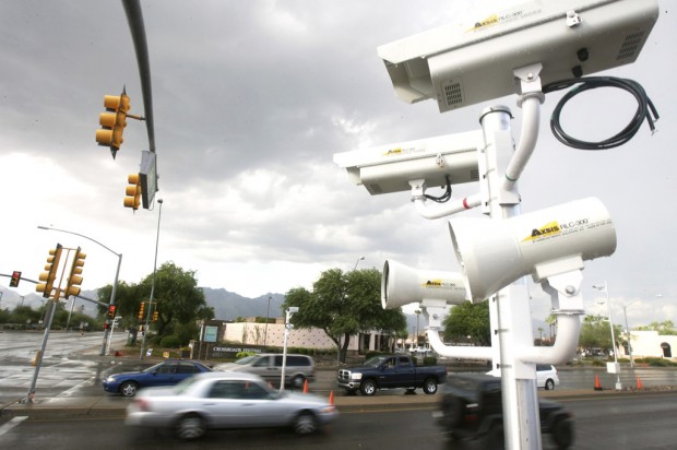 Red-light-cam ban proposed for ballot    