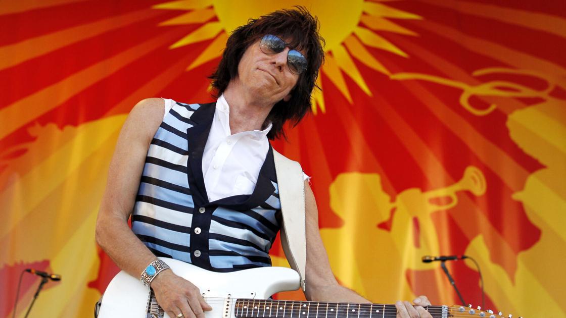 From the Arizona Daily Star and Tucson Citizen archives: Jeff Beck in Tucson